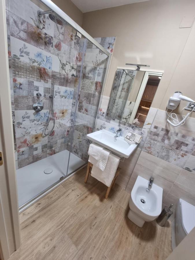 Lucyben Guesthouse Cascia Bagian luar foto