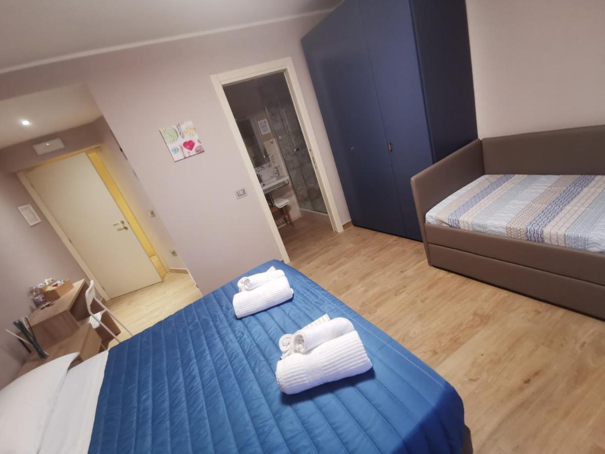 Lucyben Guesthouse Cascia Bagian luar foto
